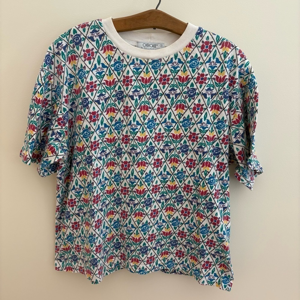 Vintage Cherokee Patterned Tee - Picture 2 of 6